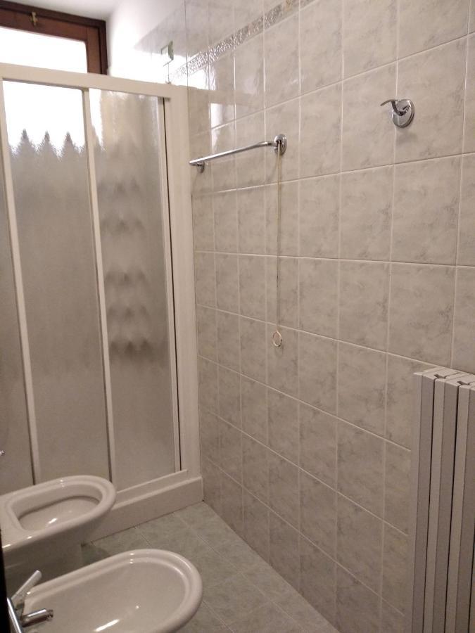 Il Giardino Di Laura Apartment Тосколано Мадерно Екстериор снимка