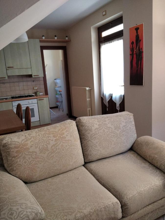 Il Giardino Di Laura Apartment Тосколано Мадерно Екстериор снимка