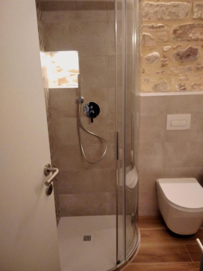 Il Giardino Di Laura Apartment Тосколано Мадерно Екстериор снимка