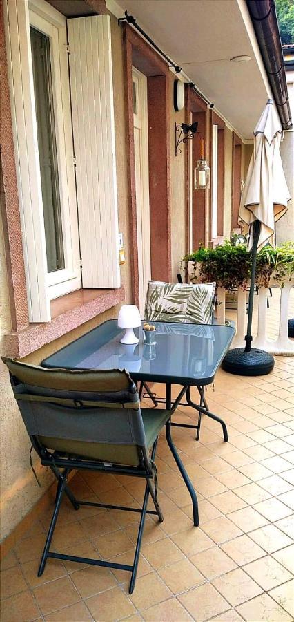 Il Giardino Di Laura Apartment Тосколано Мадерно Екстериор снимка
