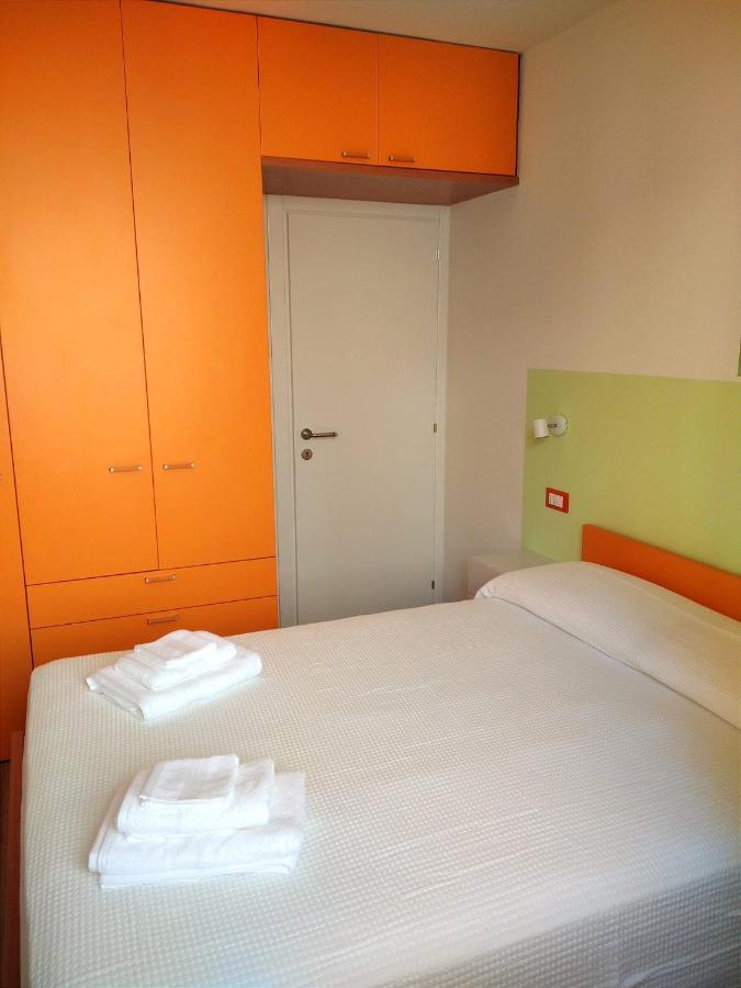 Il Giardino Di Laura Apartment Тосколано Мадерно Екстериор снимка