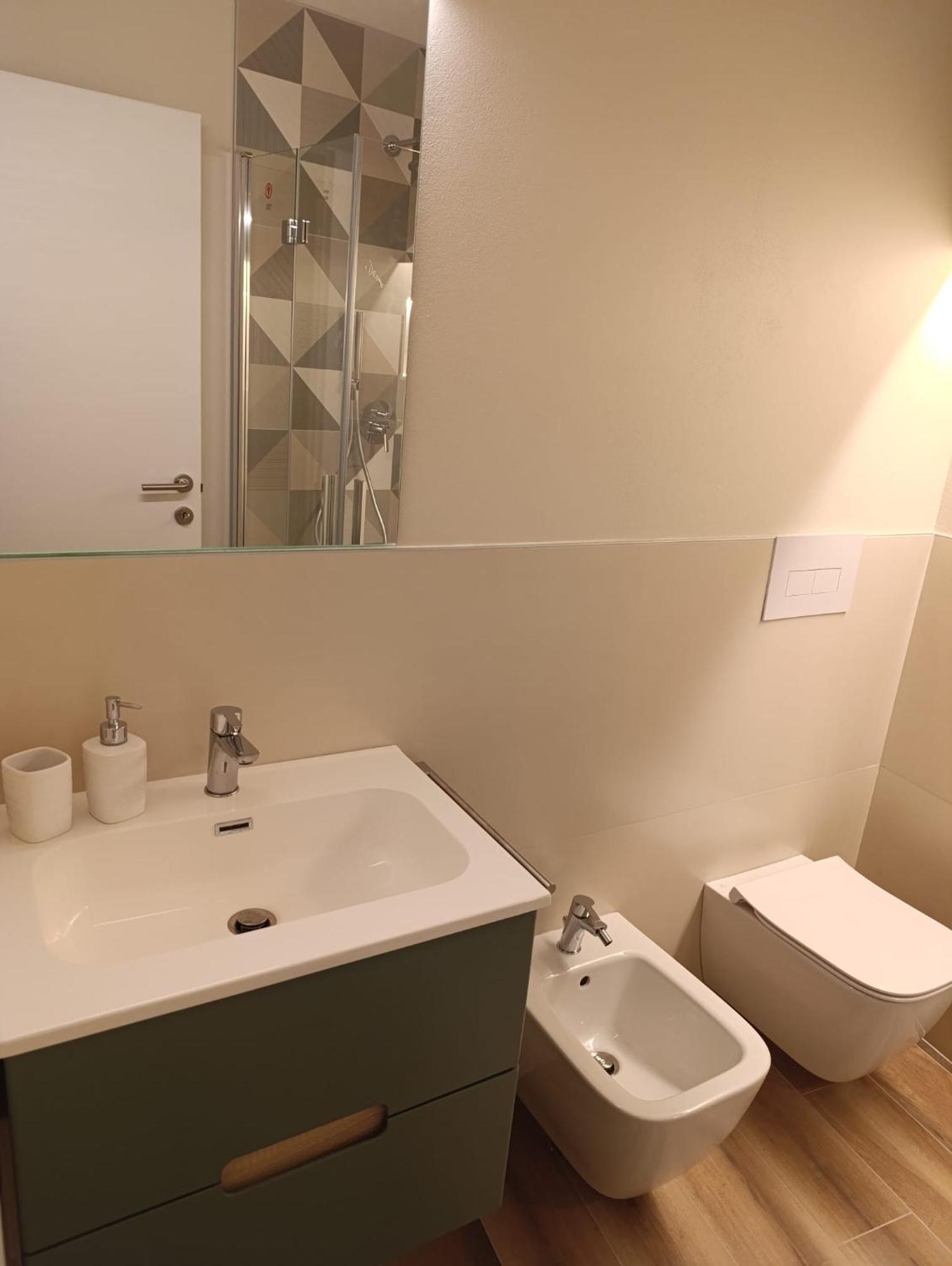 Il Giardino Di Laura Apartment Тосколано Мадерно Екстериор снимка